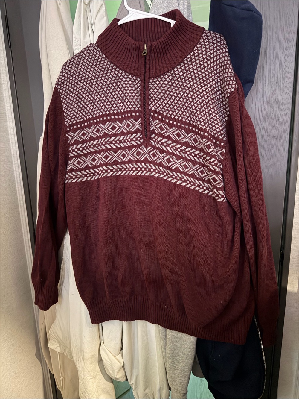 Weatherproof Men's Zip Mockneck Sweater - Burgundy & White